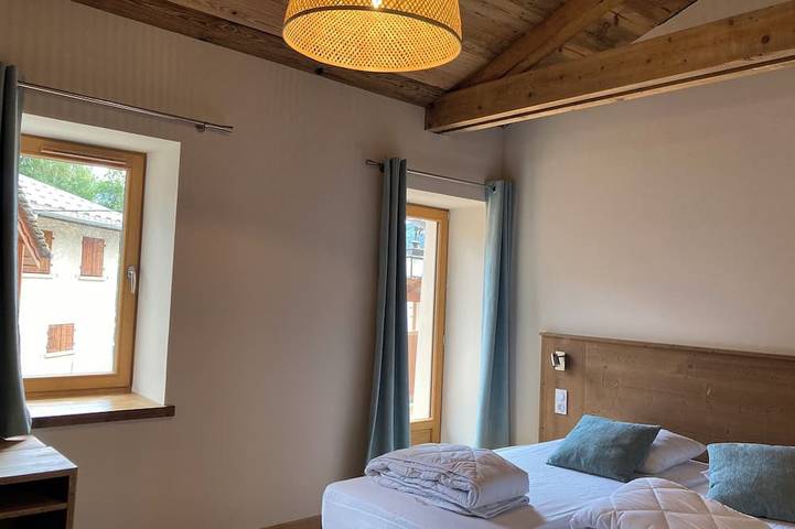 Gîte pour 12 personnes, avec balcon à Sollières-Sardières - 4