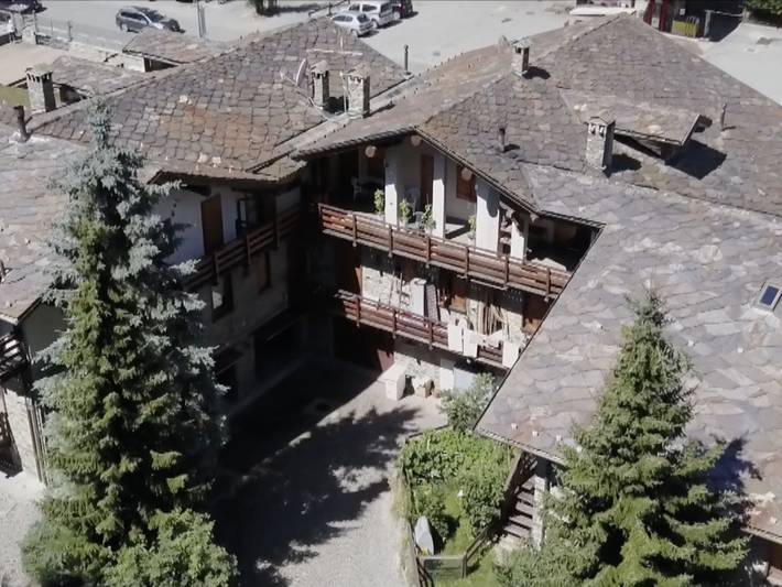 Appartamento vacanze per 22 persone, con Balcone/Terrazza e Balcone in Valle d'Aosta