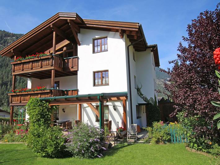 Ferienwohnung für 4 Personen, mit Garten in Tiroler Oberland - 2