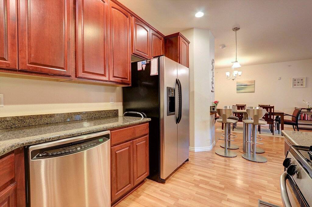 Ganze Wohnung, The Hightower Suite - Eine Luxuswohnung in der obersten Etage im Zentrum von Girdwood / Alyeska! in Girdwood, Anchorage