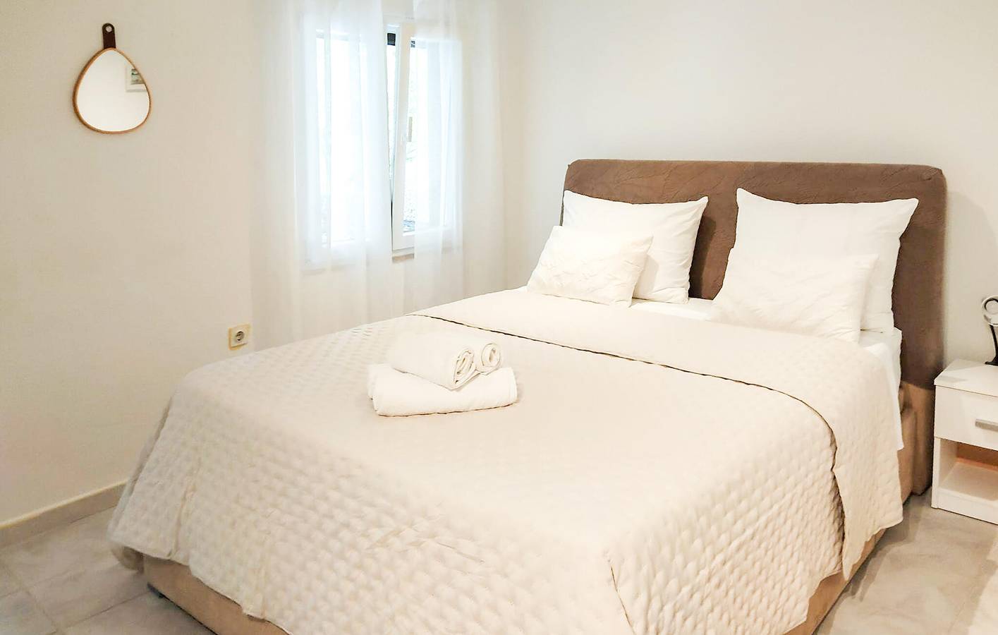 Gezellig appartement met terras, tuin en toegang tot het strand – op slechts 200 meter afstand! in Korcula