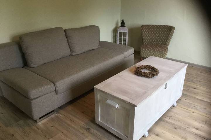 Ferienhaus für 7 Personen, mit Terrasse und Garten in Rock am Ring