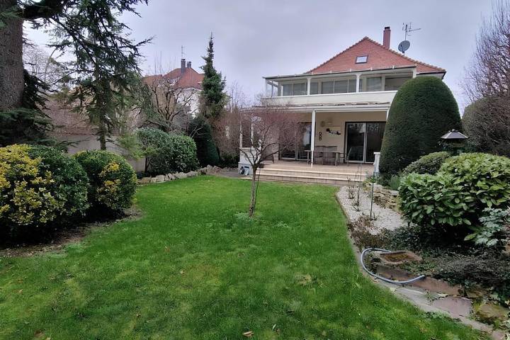 Gîte pour 4 personnes, avec terrasse et jardin à Saint-Louis