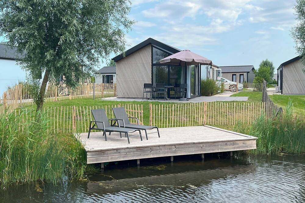Chalet Steghouse mit Wassergrundstück, Steg und Zaun für 4 Personen in Kampen in Kampen, Veluwemeer