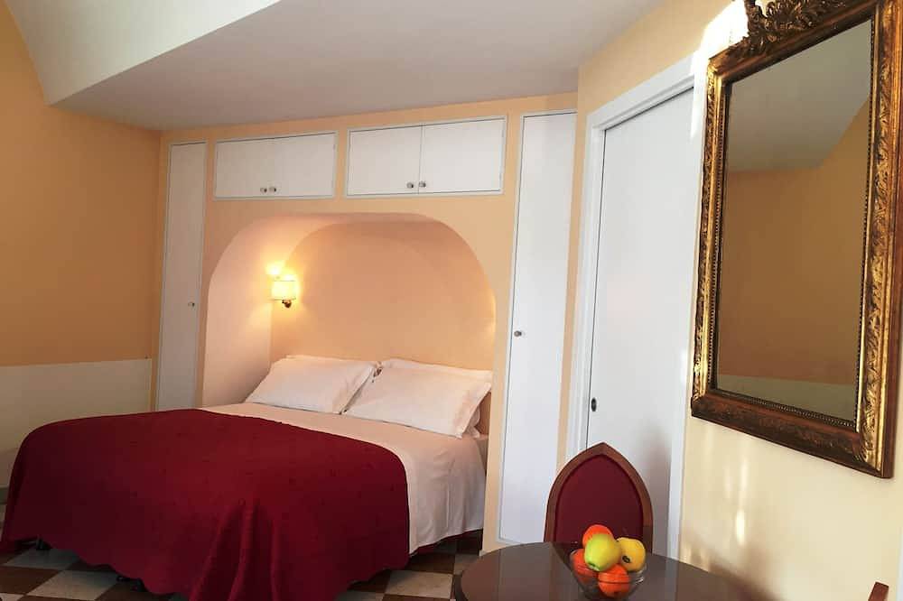 Entire apartment, Nice studio only 15Km  from Venice in Mira, Venice Province