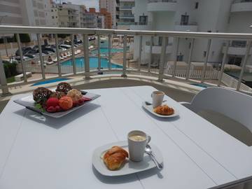 Ferienwohnung für 4 Personen, mit Garten und Balkon in Gandia