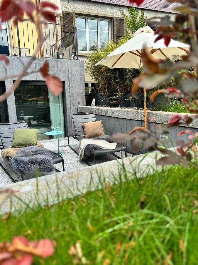 Ferienwohnung für 4 Personen, mit Ausblick und Seeblick sowie Garten und Terrasse in Brienz - 3