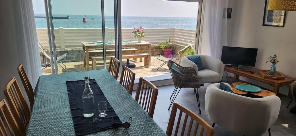Location de vacances pour 8 personnes, avec Balcon ainsi que Terrasse et Vue dans Port de pêche du Guilvinec - 3
