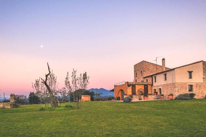 Casa rural para 16 personas, con Terraza y Jardín además de Piscina y Vistas en Cistella - 3