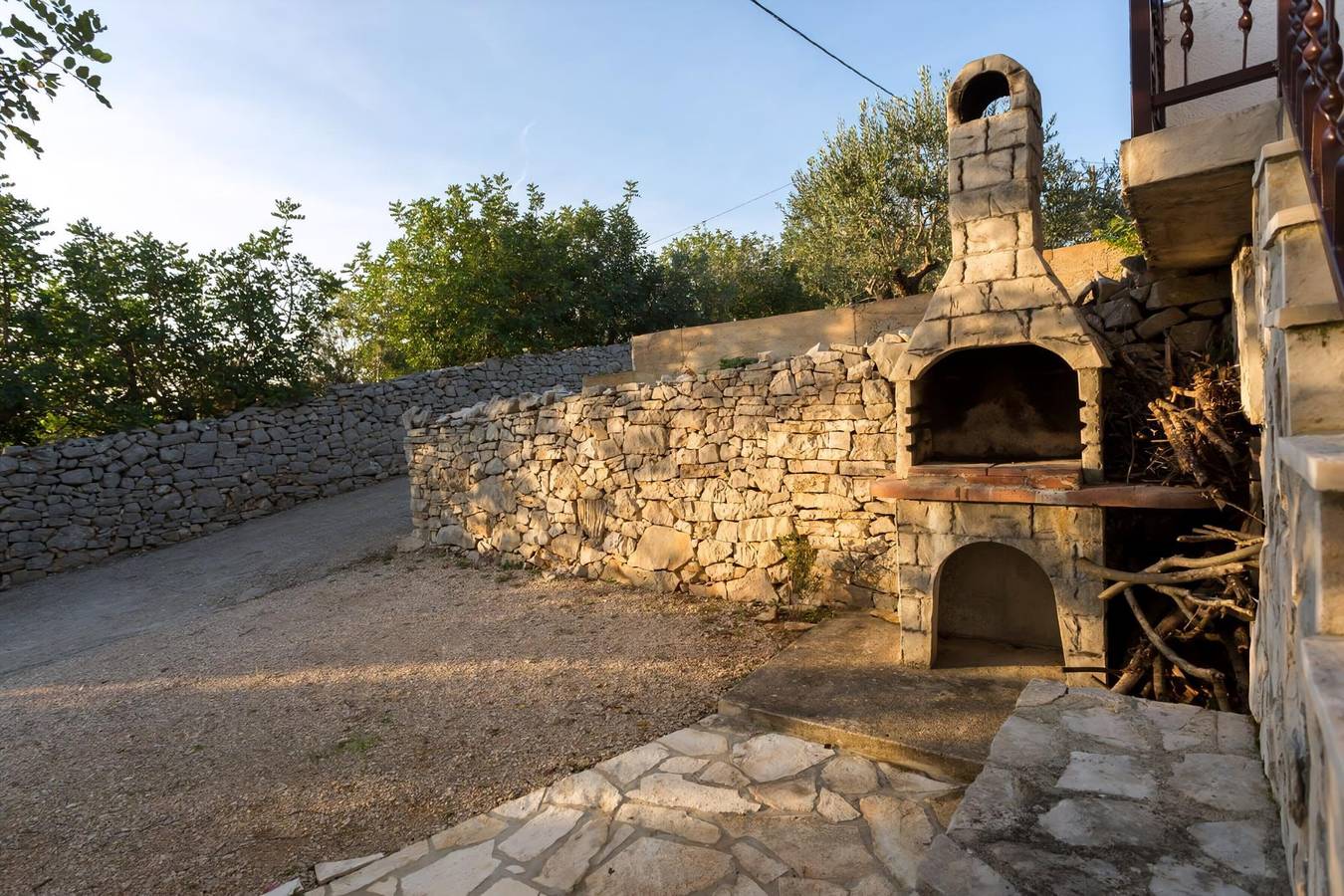 Ganze Wohnung, Apartments Petra in Necujam, Solta