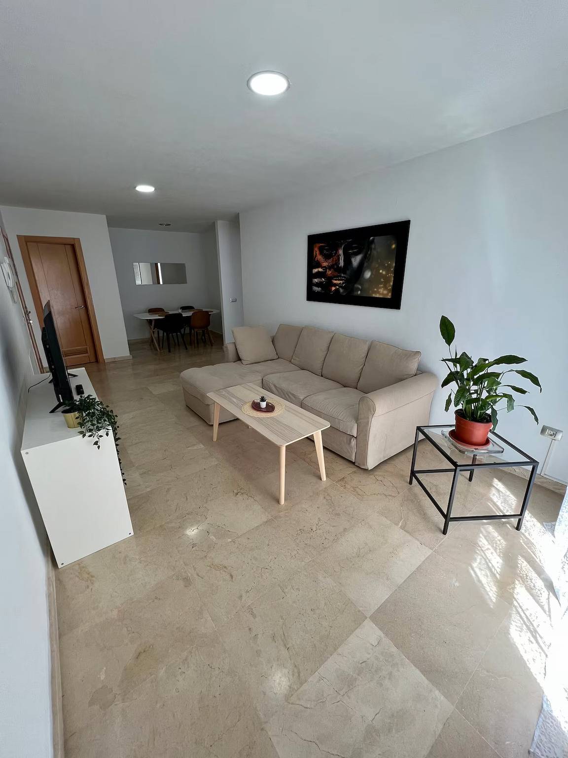 Vacation Home 'Centro Con Aparcamiento' with Wi-Fi in Distrito Centro-Ifara, Santa Cruz de Tenerife