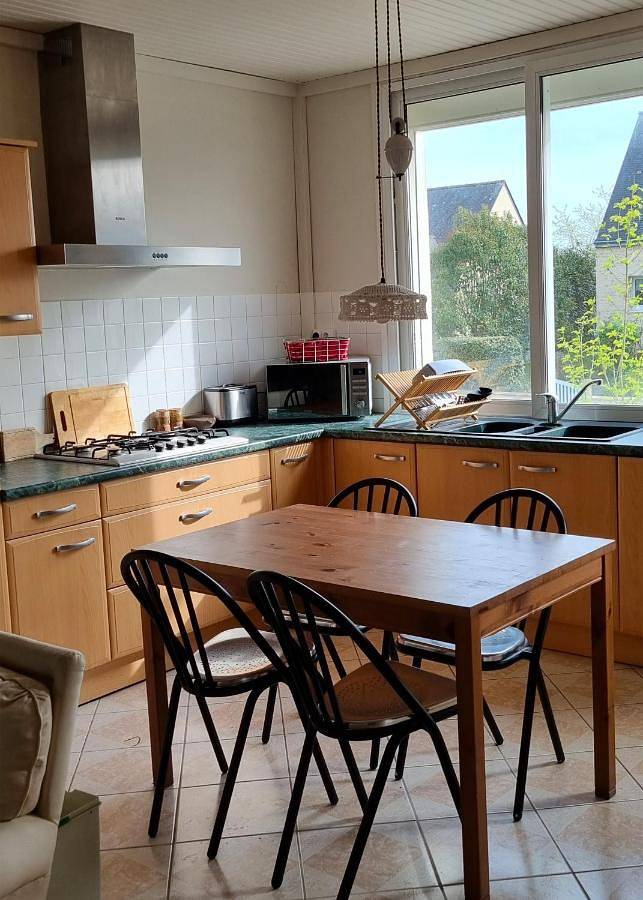 Location de vacances pour 4 personnes, avec terrasse et jardin à Le Guerno - 3