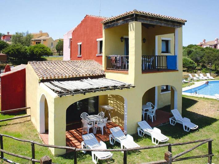 Ferienwohnung für 4 Personen, mit Balkon/Terrasse und Balkon sowie Garten