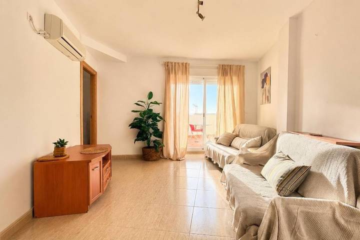 Gîte pour 4 personnes, avec jacuzzi et balcon dans Castell de Ferro - 4