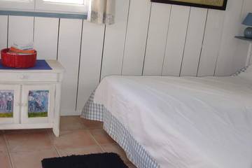 Casa Rural Con Piscina para 2 Personas en Ossès, Region de Bayona, Foto 1