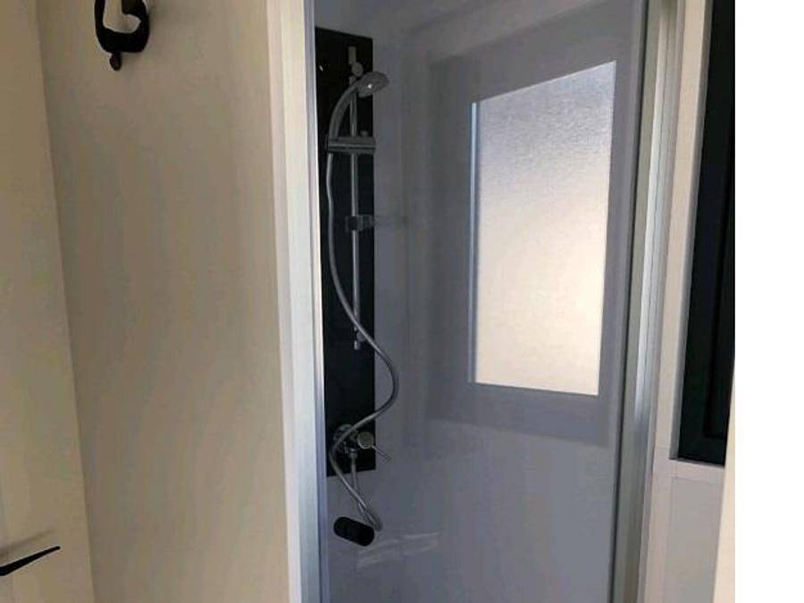 Camping Domaine Les Peupliers - Mobilhome 2 personnes - Mh Rapidhome Hotelier 1 Ch n°34A in Tinténiac, Région de Saint-Malo