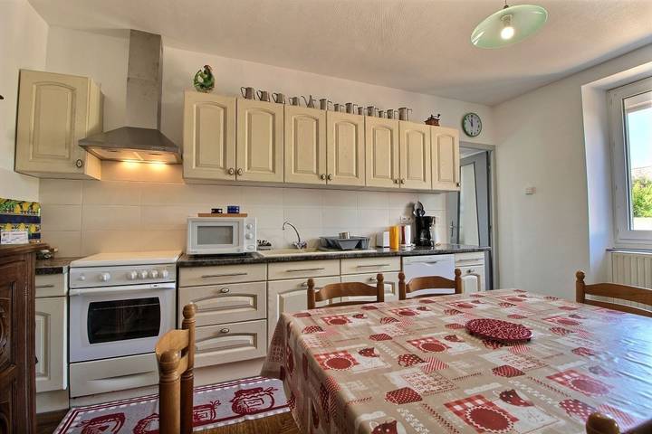 Gîte pour 5 personnes, avec jardin et terrasse dans Ploumanac'h - 4