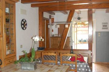 Gîte pour 8 personnes, avec jardin dans Obersaasheim