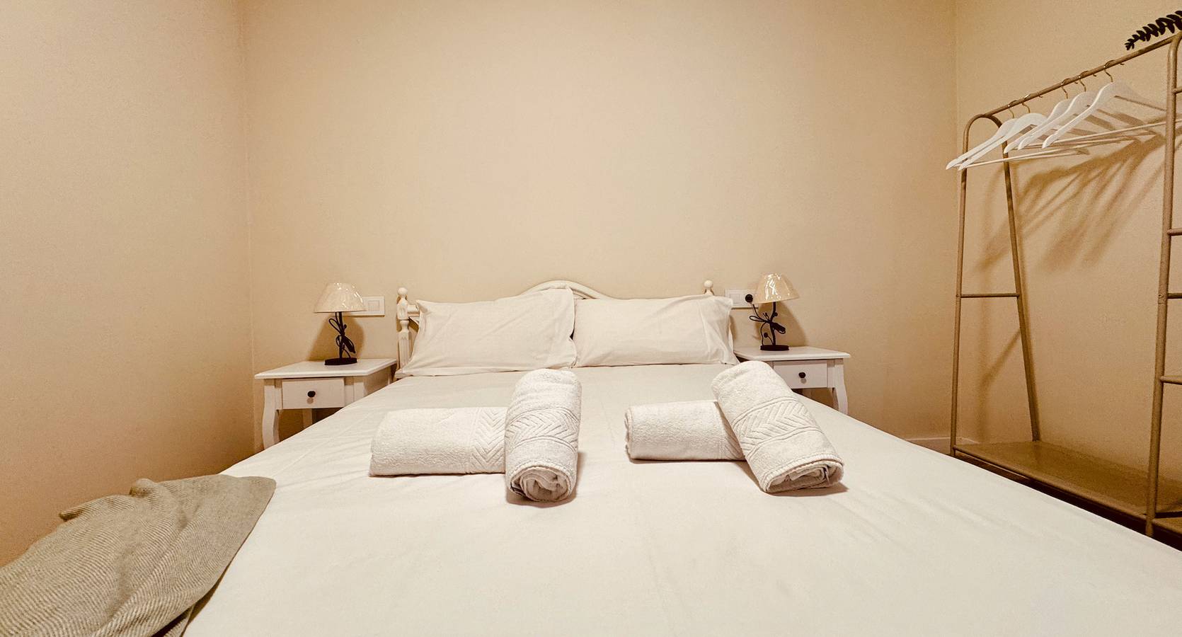 Entire apartment, Click&Guest - Cosmopolis 2 in Vecindario, Santa Lucía de Tirajana