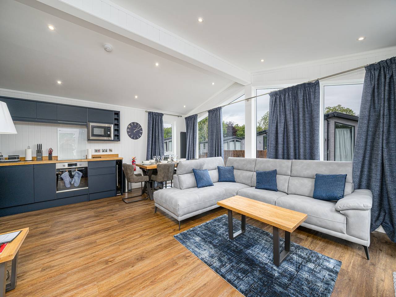 Belvilla Russel Court Hotel | Standard Triple in Perthshire