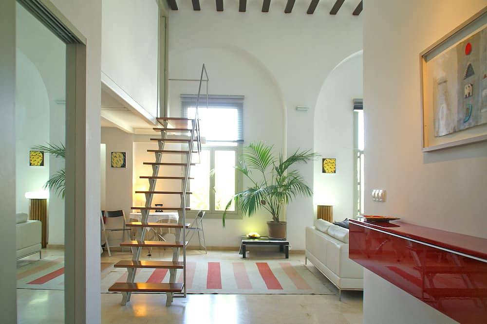 Ganze Wohnung, Luxuswohnung , hell, sonnig ,geräumig, in der Altstadt, mit privatem Parkplatz. in Jerez de la Frontera, Costa de la Luz