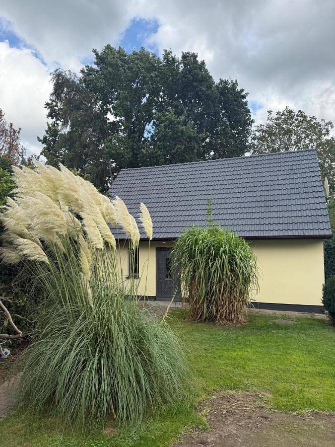 Ferienwohnung für 6 Personen, mit Terrasse und Garten sowie Sauna und Ausblick in Warnow (bei Bützow)