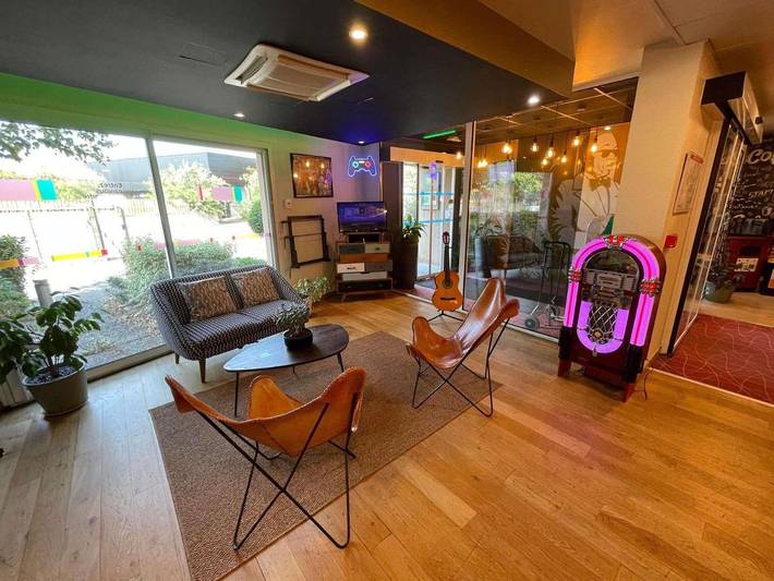 Hôtel pour 4 personnes, avec vue et jardin, animaux acceptés dans Aeroport Toulouse - Blagnac - 4