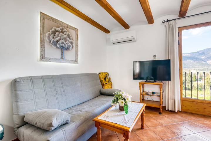 Gîte pour 6 personnes, avec jardin à Orba - 3
