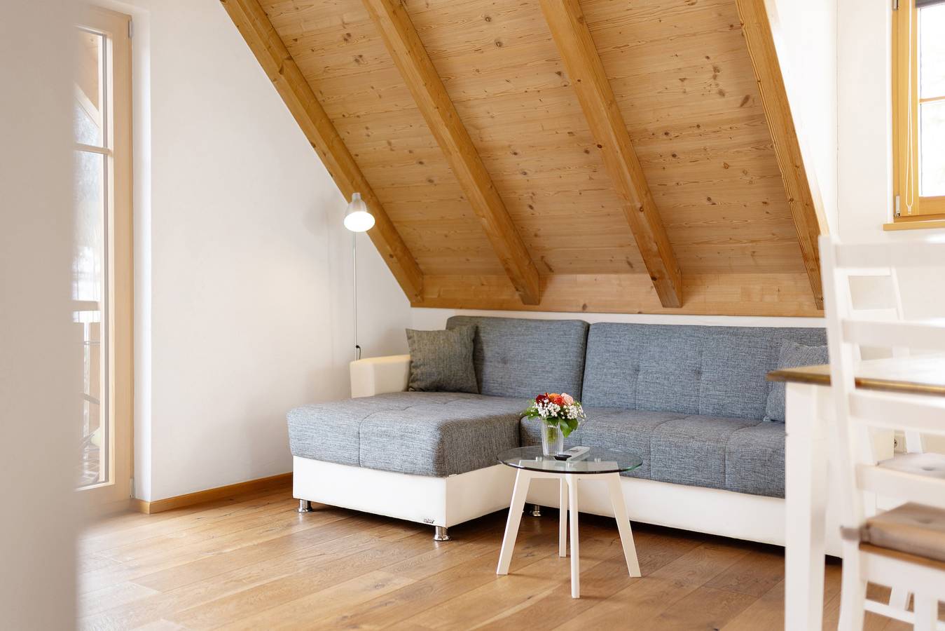 Ganze Wohnung, Ferienwohnung 'Katzensteig' mit Bergblick, Gemeinschaftsterrasse und Wi-Fi in Alpirsbach, Kinzigtal