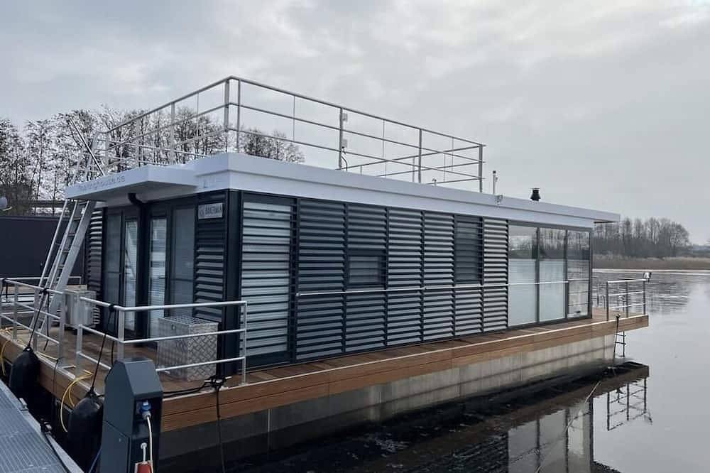 Ganze Wohnung, Hausboot für 6 Gäste mit 45m² in Zehdenick (248181) in Zehdenick, Ruppiner Seenland