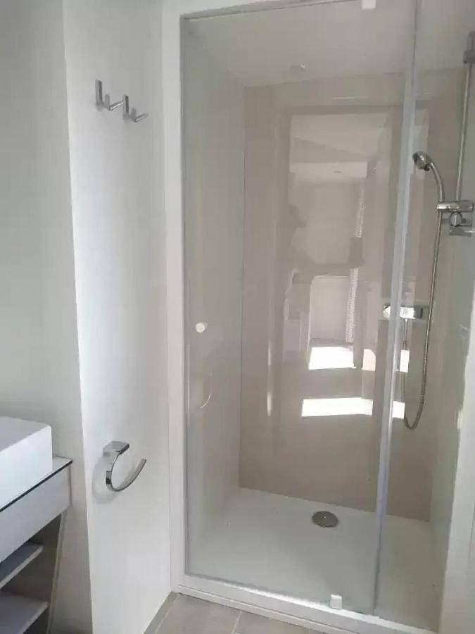 Location de vacances pour 5 personnes, avec piscine à Junas - 4