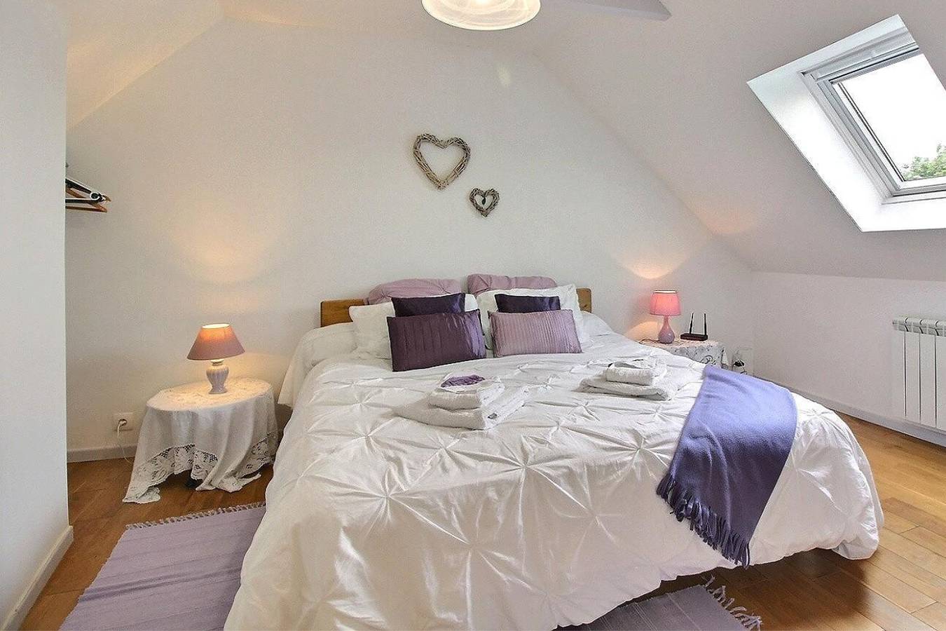 Maison de vacances pour 4 personnes avec terrasse in Kerien, Région de Guingamp