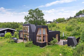 Ferienhaus für 6 Personen, mit Terrasse und Sauna sowie Whirlpool in Bønnerup Strand
