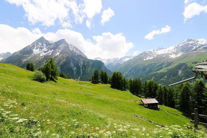 Mayen Motau - Retour à l'essentiel | La Forclaz in Evolène, Walliser Alpen