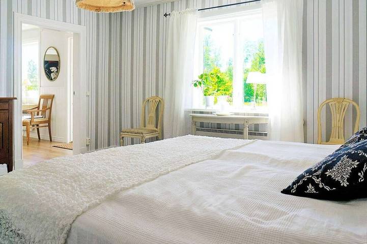 Ferienhaus für 14 Personen, mit Terrasse und Whirlpool sowie Garten, mit Haustier in Gullspang - 4