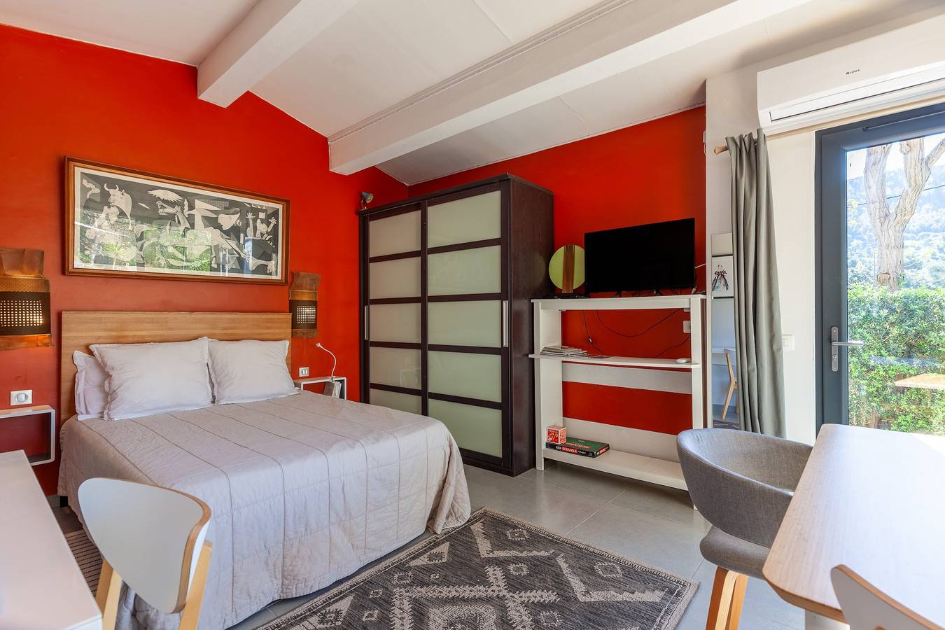 Studio Appartement 'Maisonnette Indépendante' met Uitzicht op de Bergen, Wifi en Airconditioning, foto 9