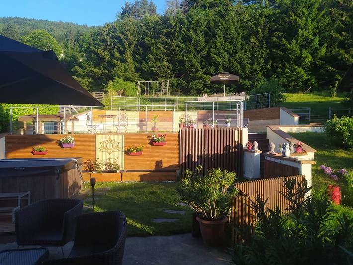 Appartement de vacances pour 6 personnes, avec Jacuzzi et Terrasse ainsi que Jardin et Piscine dans Grand Est - 2