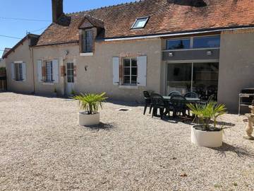 Gîte pour 10 personnes, avec jardin à Thoury (Loir-et-Cher)