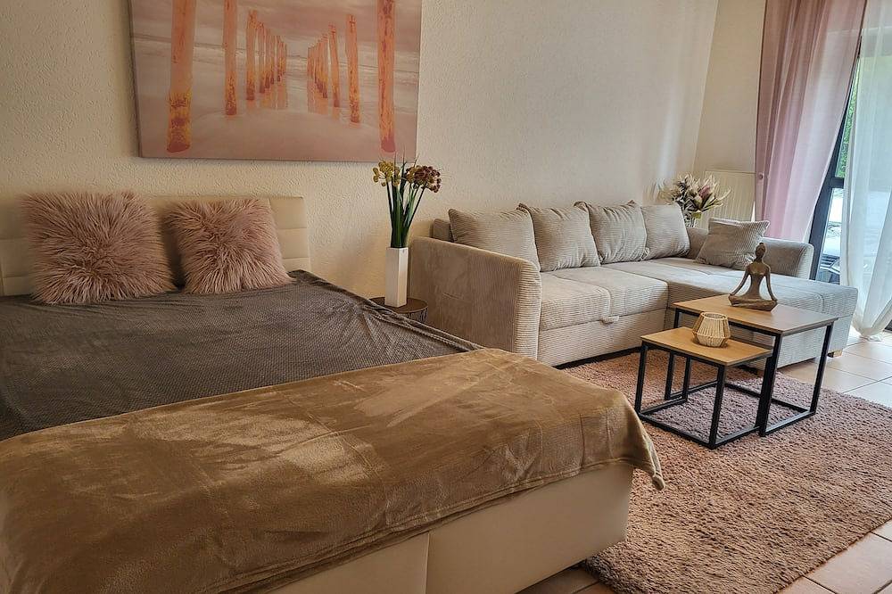 Ganze Wohnung, Gästehaus Schwinn sehr modern und geschmackvoll eingerichtet ankommen wohlfühlen in Saarlouis, Mosel-Saar