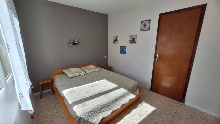 Location de vacances pour 12 personnes, avec jardin et piscine ainsi que vue et terrasse à Bassan - 2