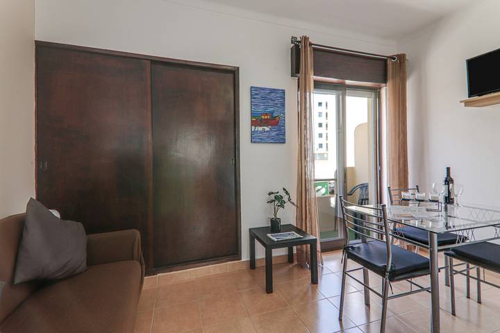 Hel lejlighed, Ferielejlighed for 2 personer med balkon in Armação de Pêra (costa), Armação de Pera