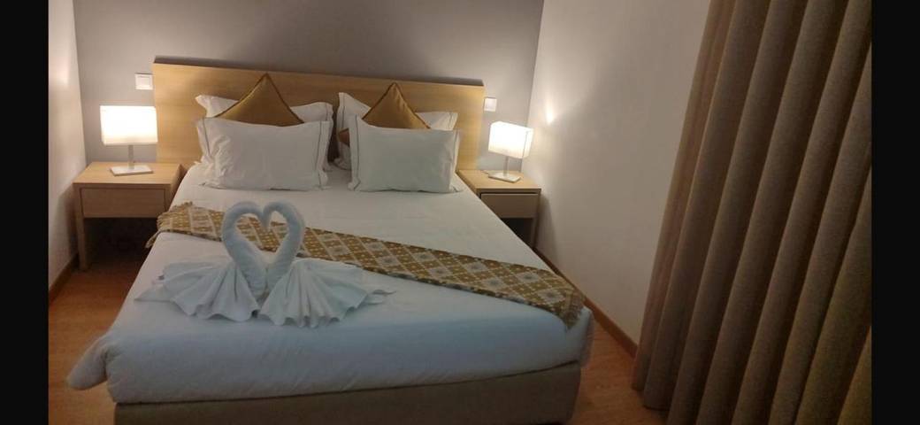 Hôtel pour 2 personnes, avec jardin ainsi que vue et piscine dans Nelas - 4