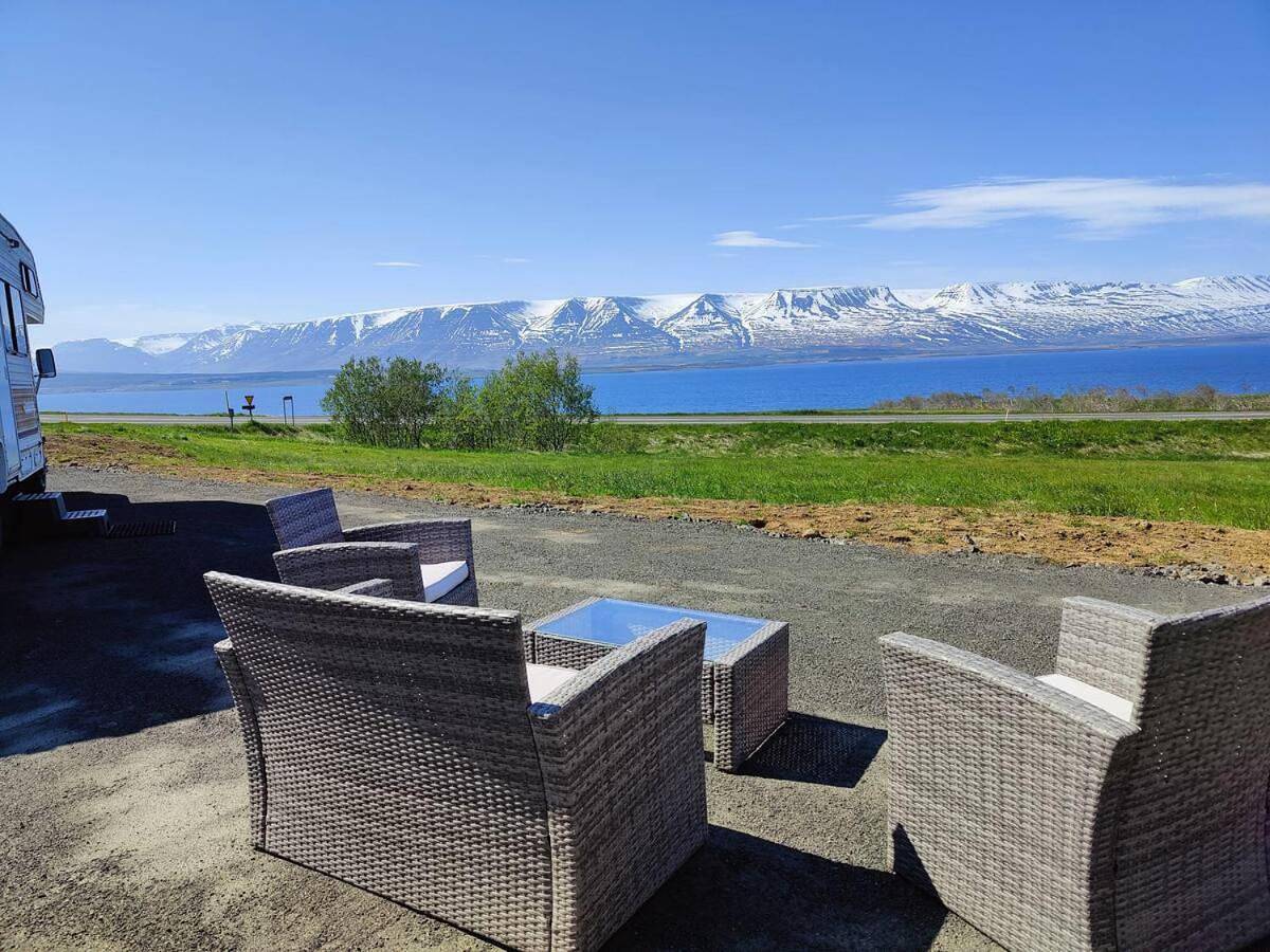 American Rv Jamboree - farmstay in Svalbarðstrandarhreppur, Norðurland Eystra