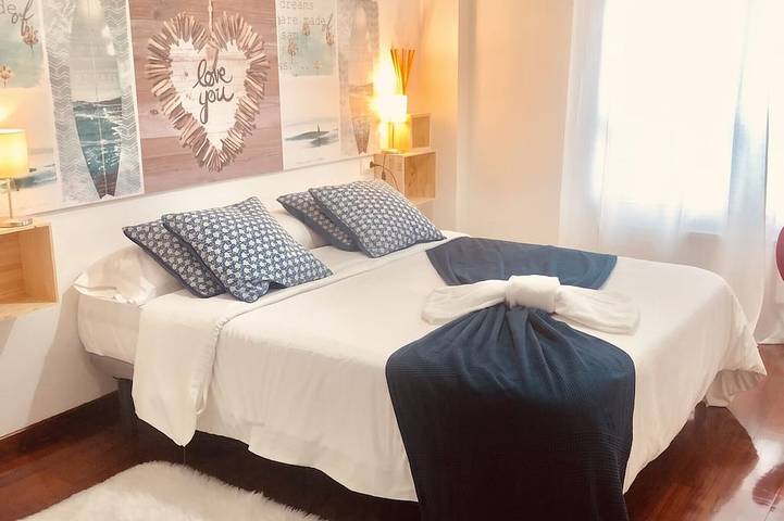 Apartamento entero, Homerez - Apartamento en Ribadeo, bien equipado in Ribadeo, Rías Altas