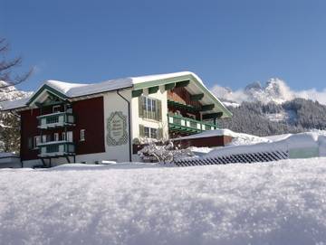 Ferienwohnung für 2 Personen, mit Sauna und Balkon, kinderfreundlich in Tannheimer Tal