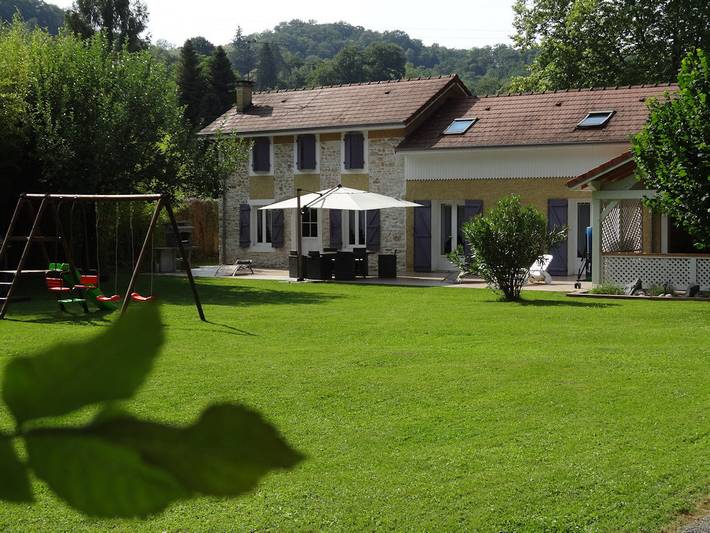 Gîte pour 8 personnes, avec jardin et terrasse - 1