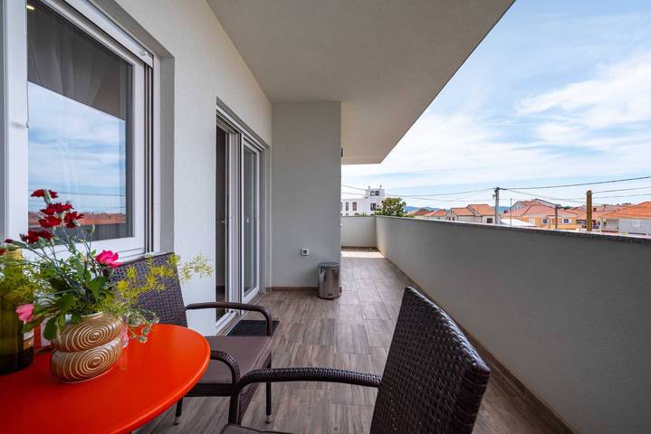 Ferienwohnung für 4 Personen, mit Balkon in Zadar (Kommun)