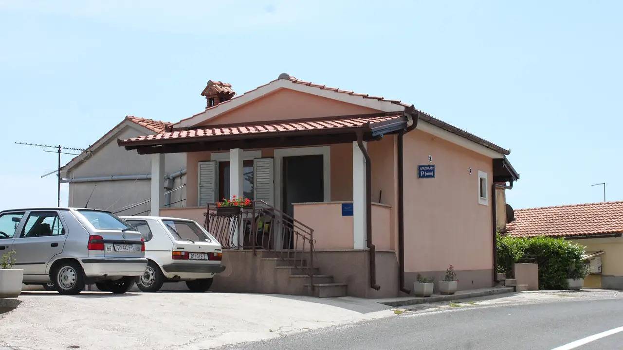 Appartamento vacanze a Kvarn a partire da 86€ a notte