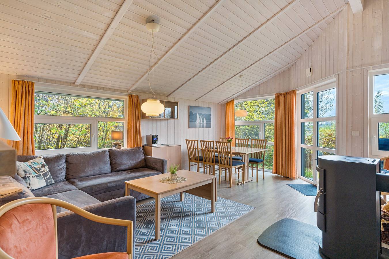 Ferienhaus 'Skipper-Lodge Nord' mit Meerblick, privater Terrasse und Wlan in Kosel, Rendsburg-Eckernförde