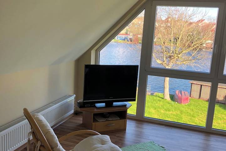 Ferienhaus direkt am Stadtsee in Lychensee, Lychen